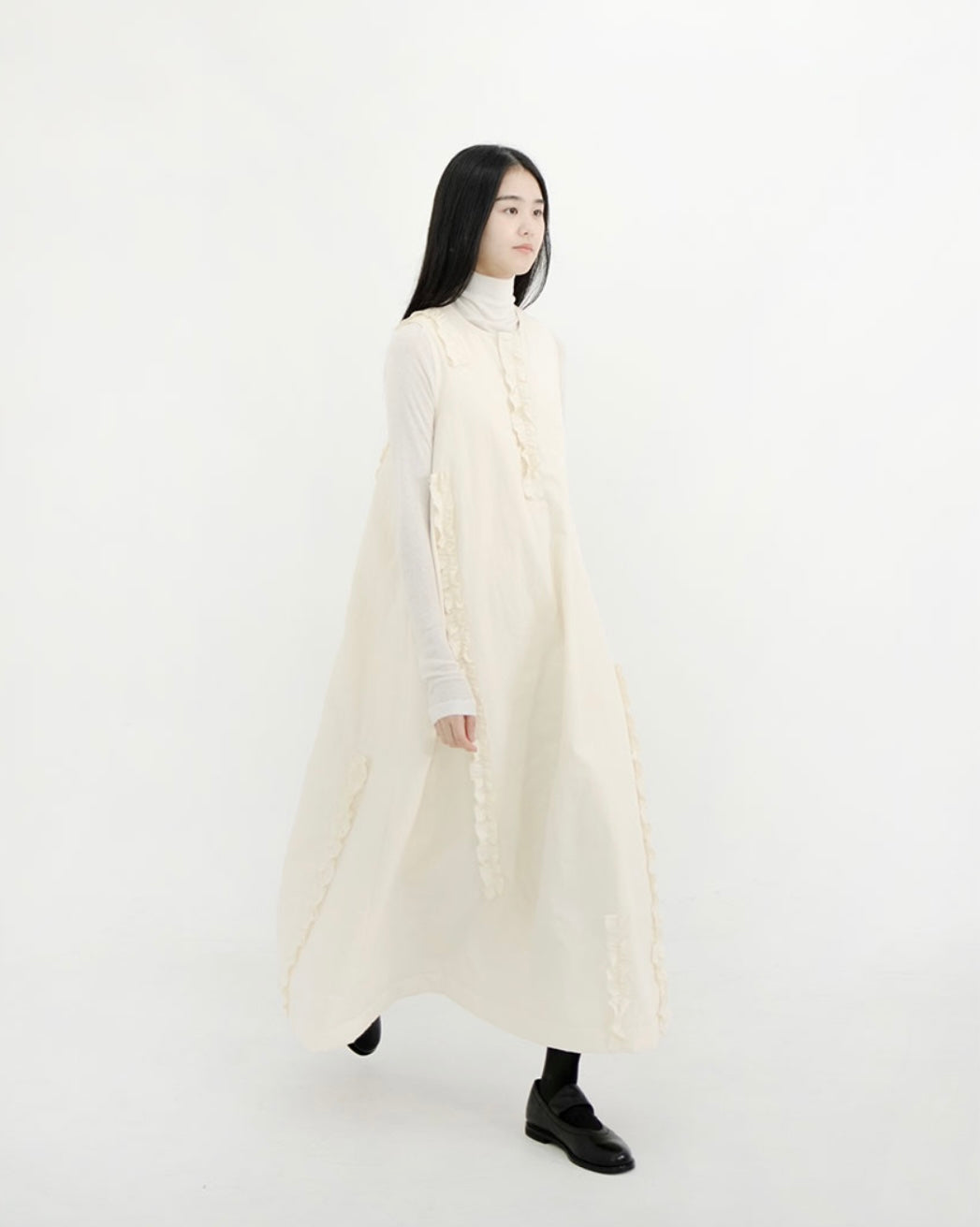 Soft Frill Padding Dress