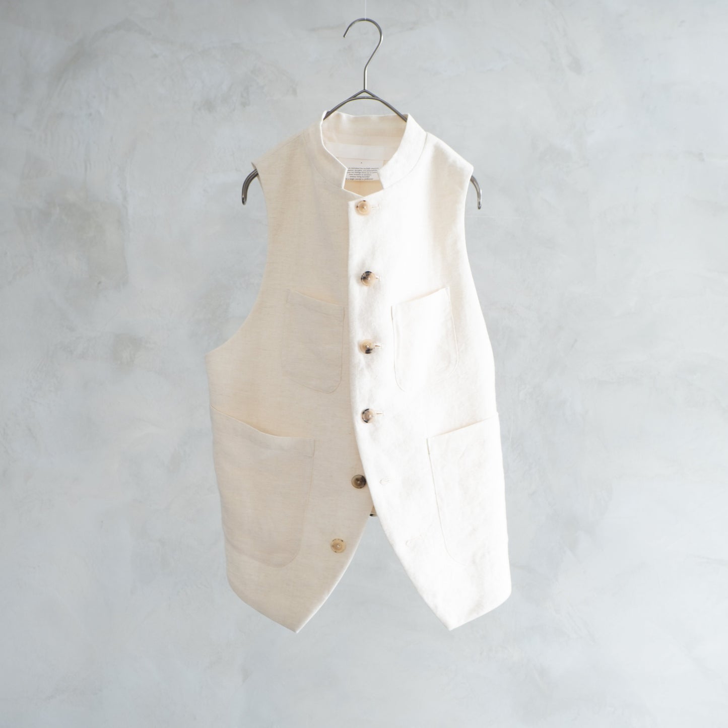 かたる月 logger vest